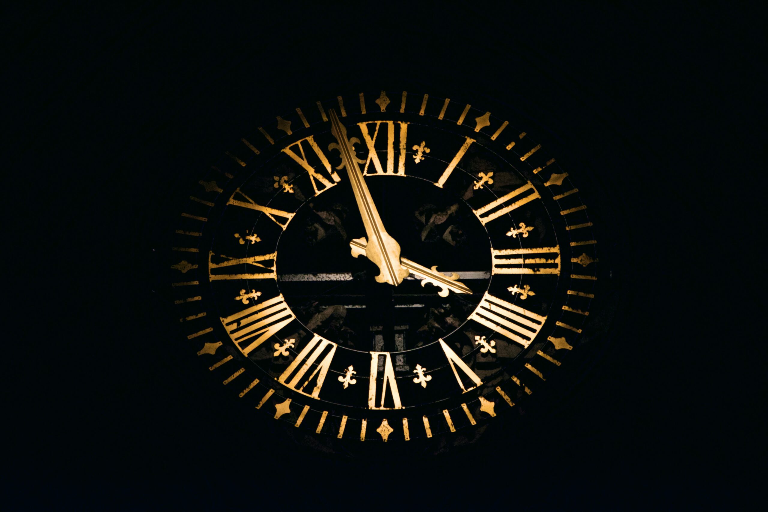 round black and brown analog clock